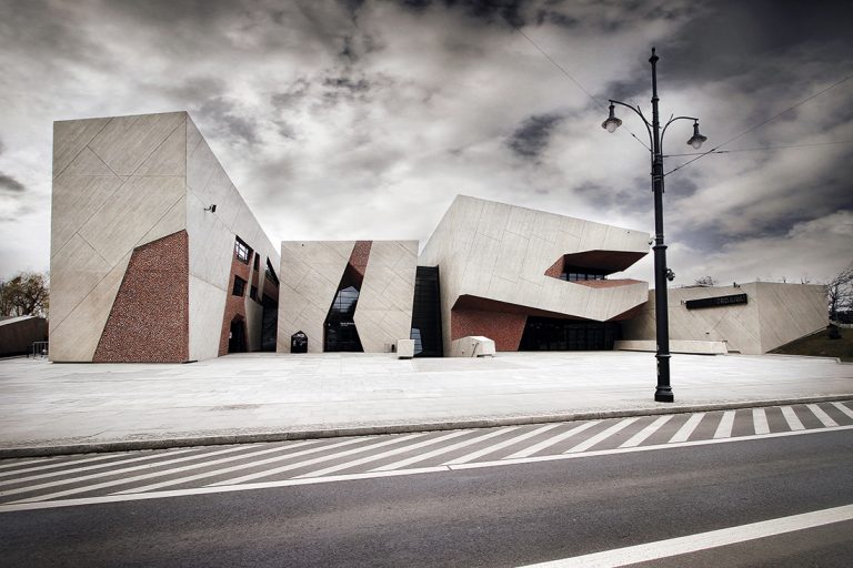 Poskramianie pierwotnych żywiołów