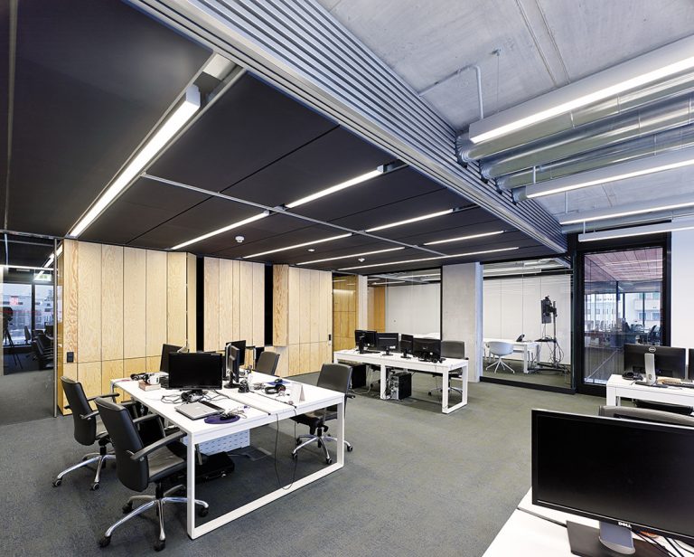 Autorzy betonowego domu