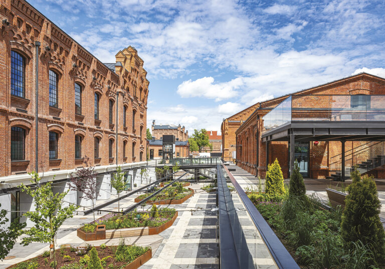 Bez polerowania murów