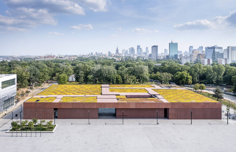 Hierarchia, precyzja, dyscyplina