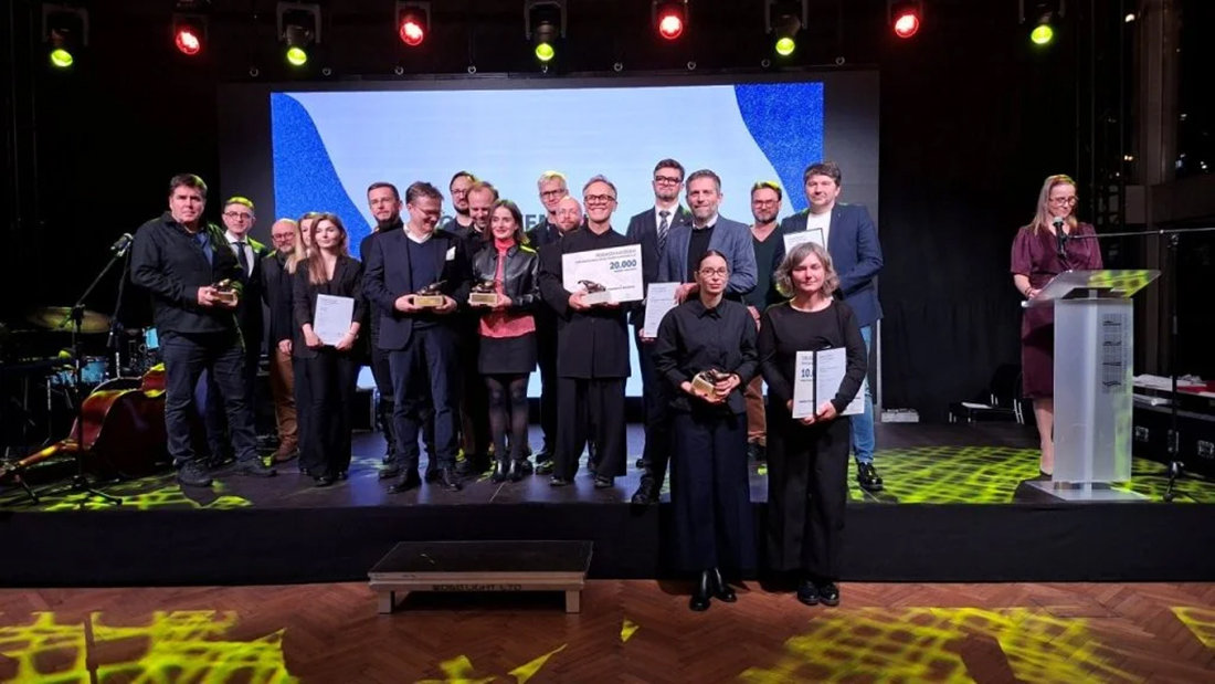 Laureaci nagród i wyróżnień XXIX edycji konkursu Polski Cement w Architekturze z jurorami